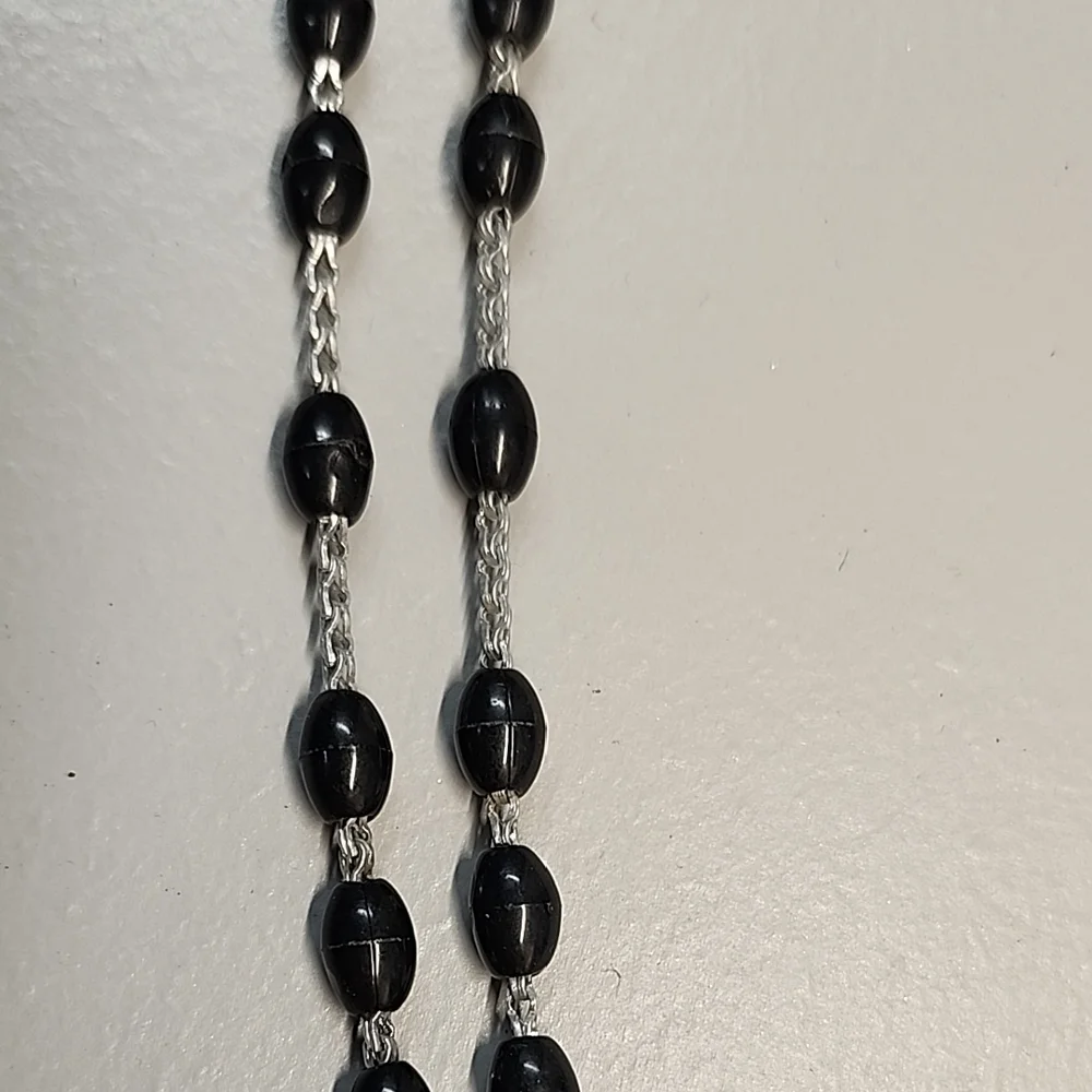 Vintage Black Beaded Rosary | Italy | Catholic Prayer Beads | Crucifix - Picture 7 of 7